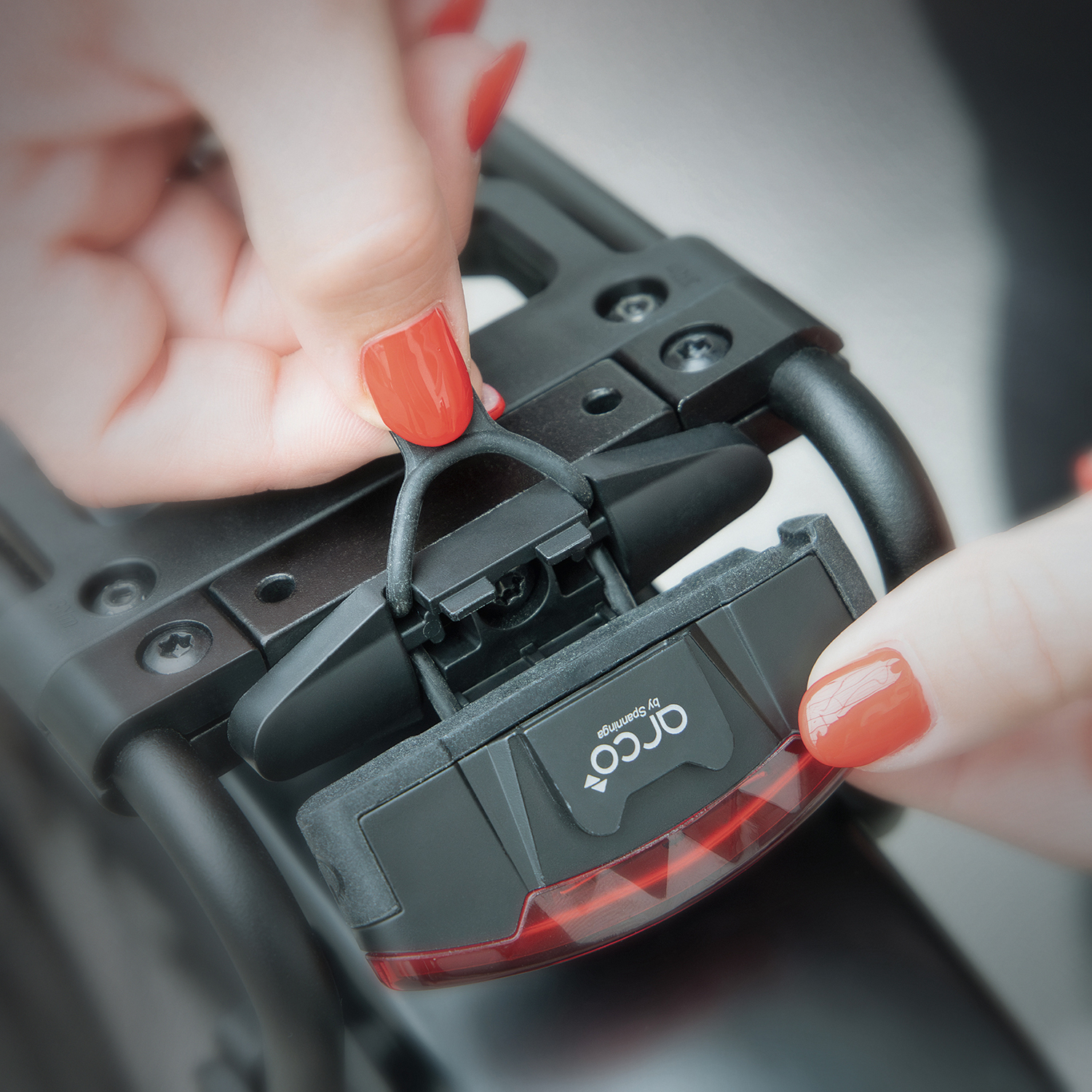 SKS Infinity Universal Rücklicht – Bild 5